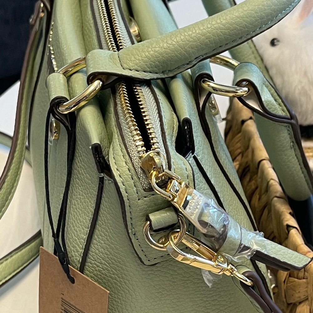 STEVE MADDEN BJessie Crossbody Bag In Green - Picture 10 of 12